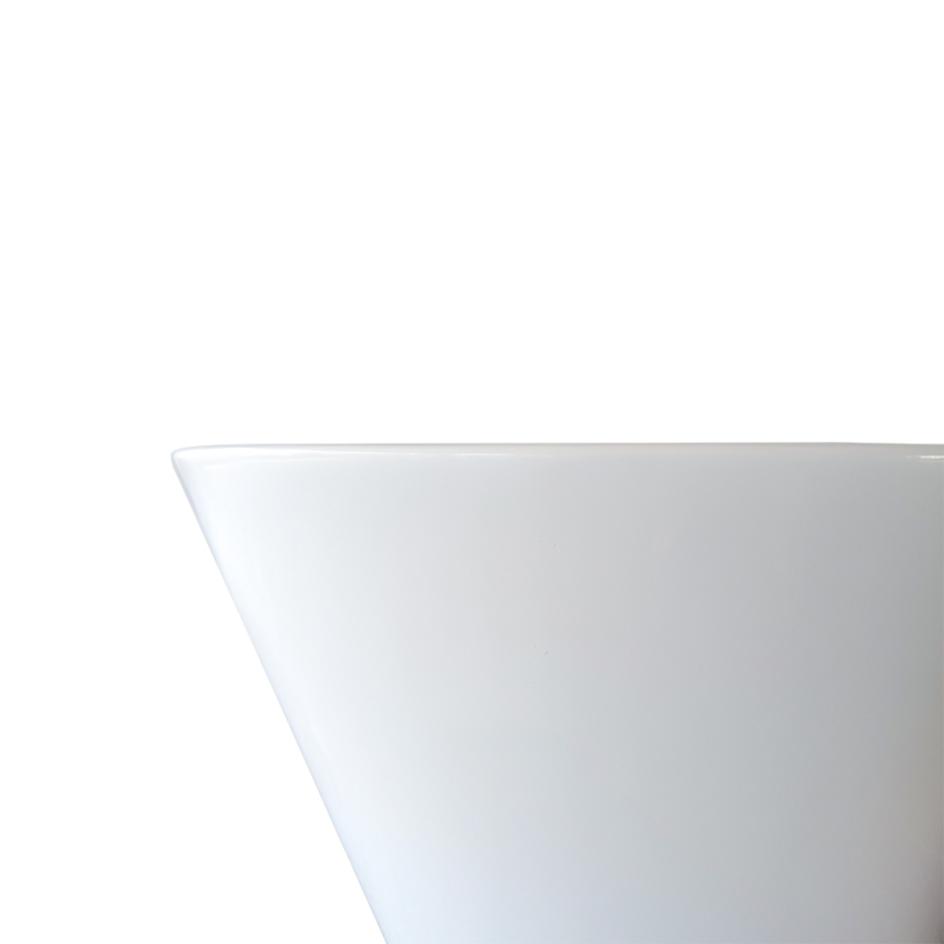 1700MM Oval Gloss White Acrylic Free Standing Bathtub No Overflow