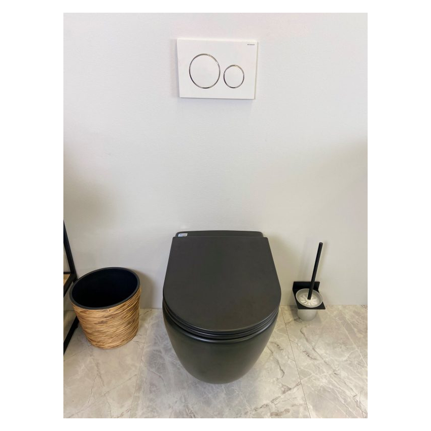 Norton99  Matt Black Floor Pan With Slim Uf Seat Cover 